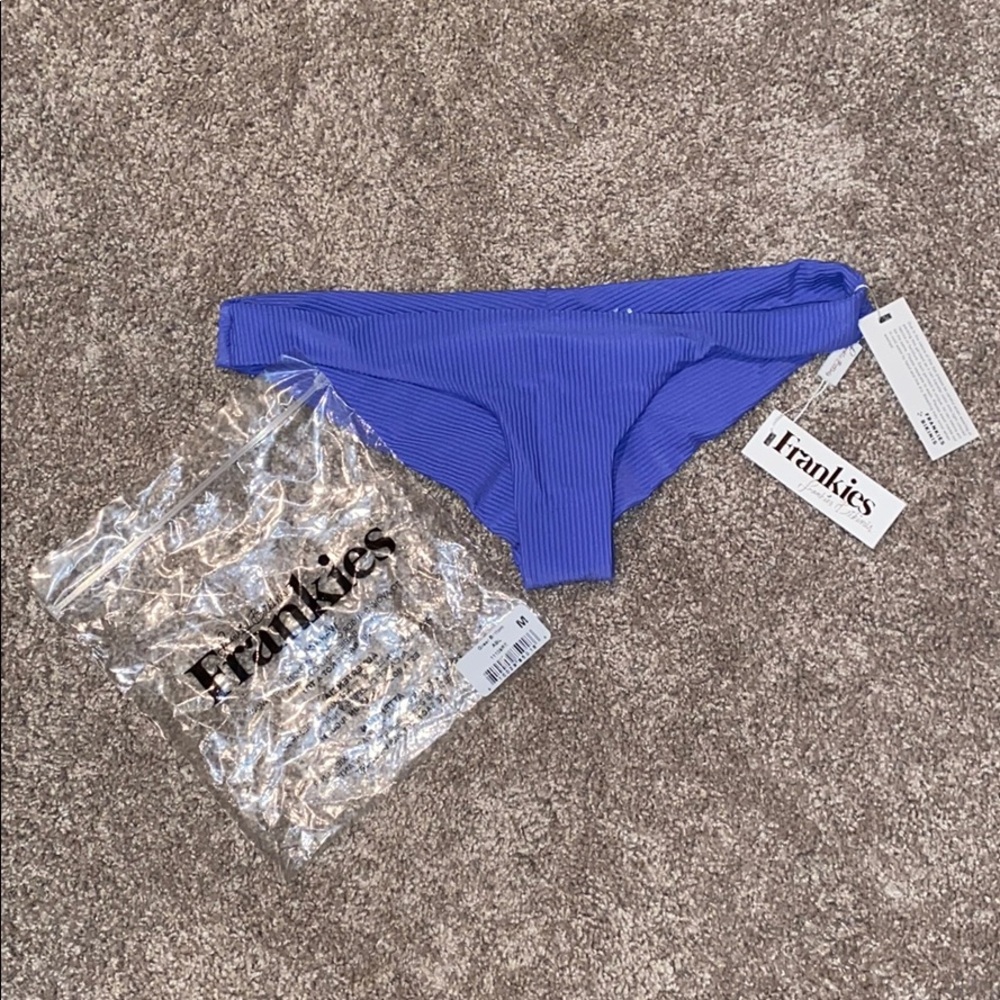 FRANKIES GREER BOTTOM size M